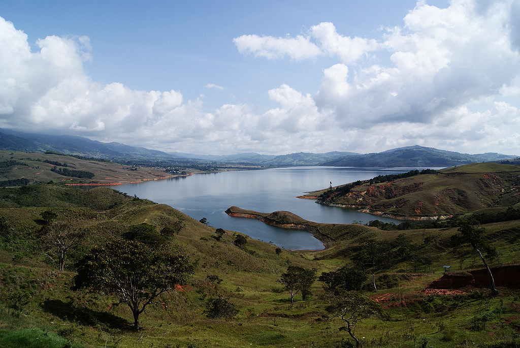 Lago-Calima